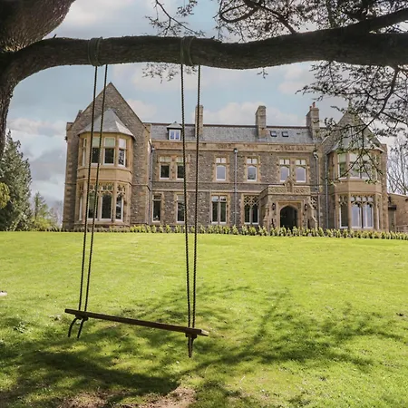 Brettargh Holt Mansion Sleeping 48 *