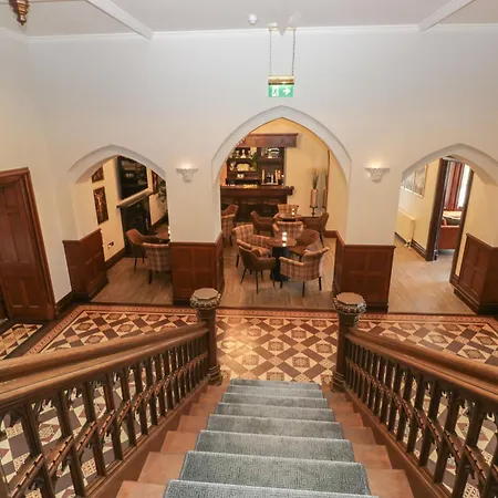 Brettargh Holt Mansion Sleeping 48 Holiday home Kendal