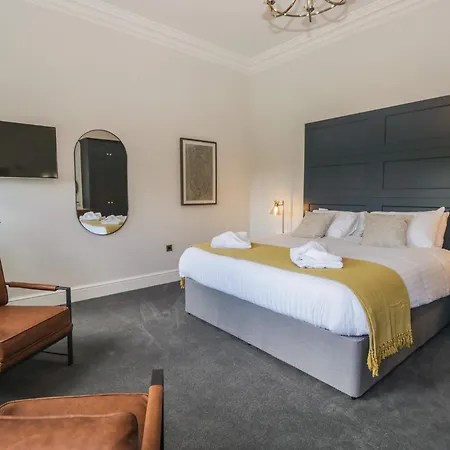 Brettargh Holt Mansion Sleeping 48 Holiday home Kendal